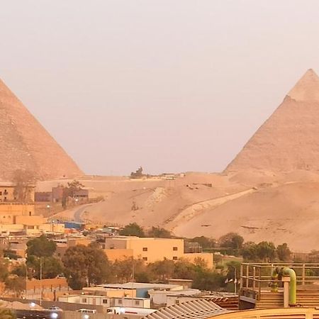 Kafret el-Gabal Grand Pyramids Inn מראה חיצוני תמונה