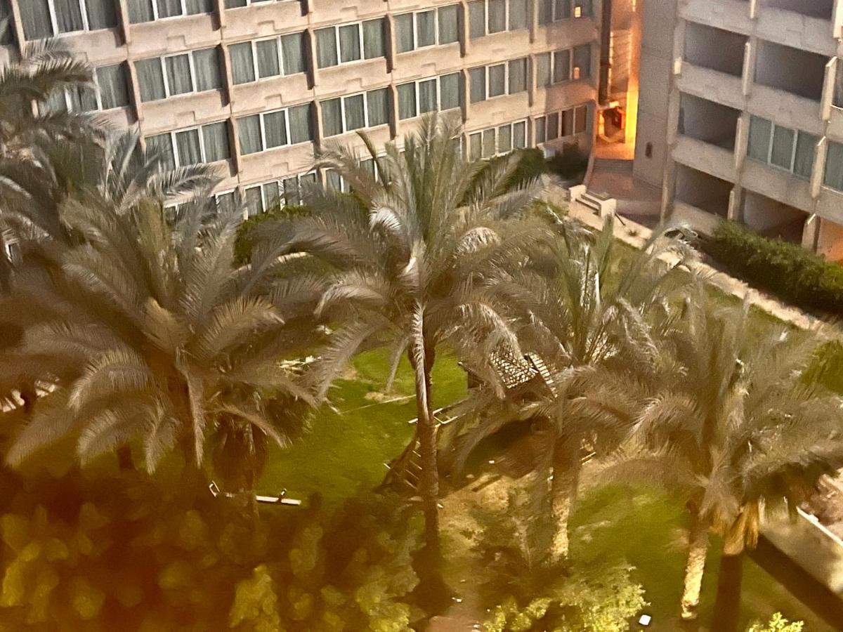 Kafret el-Gabal Grand Pyramids Inn מראה חיצוני תמונה