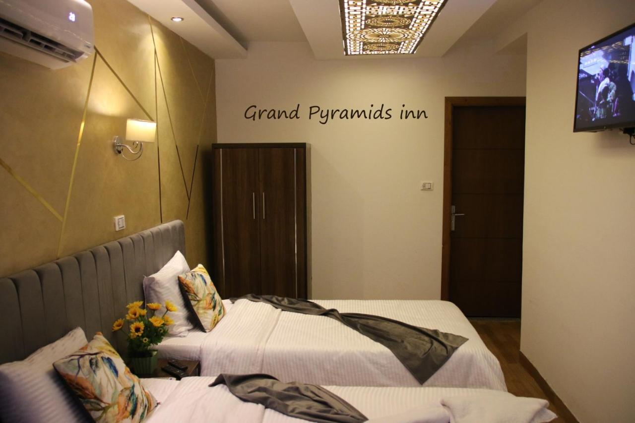 Kafret el-Gabal Grand Pyramids Inn מראה חיצוני תמונה