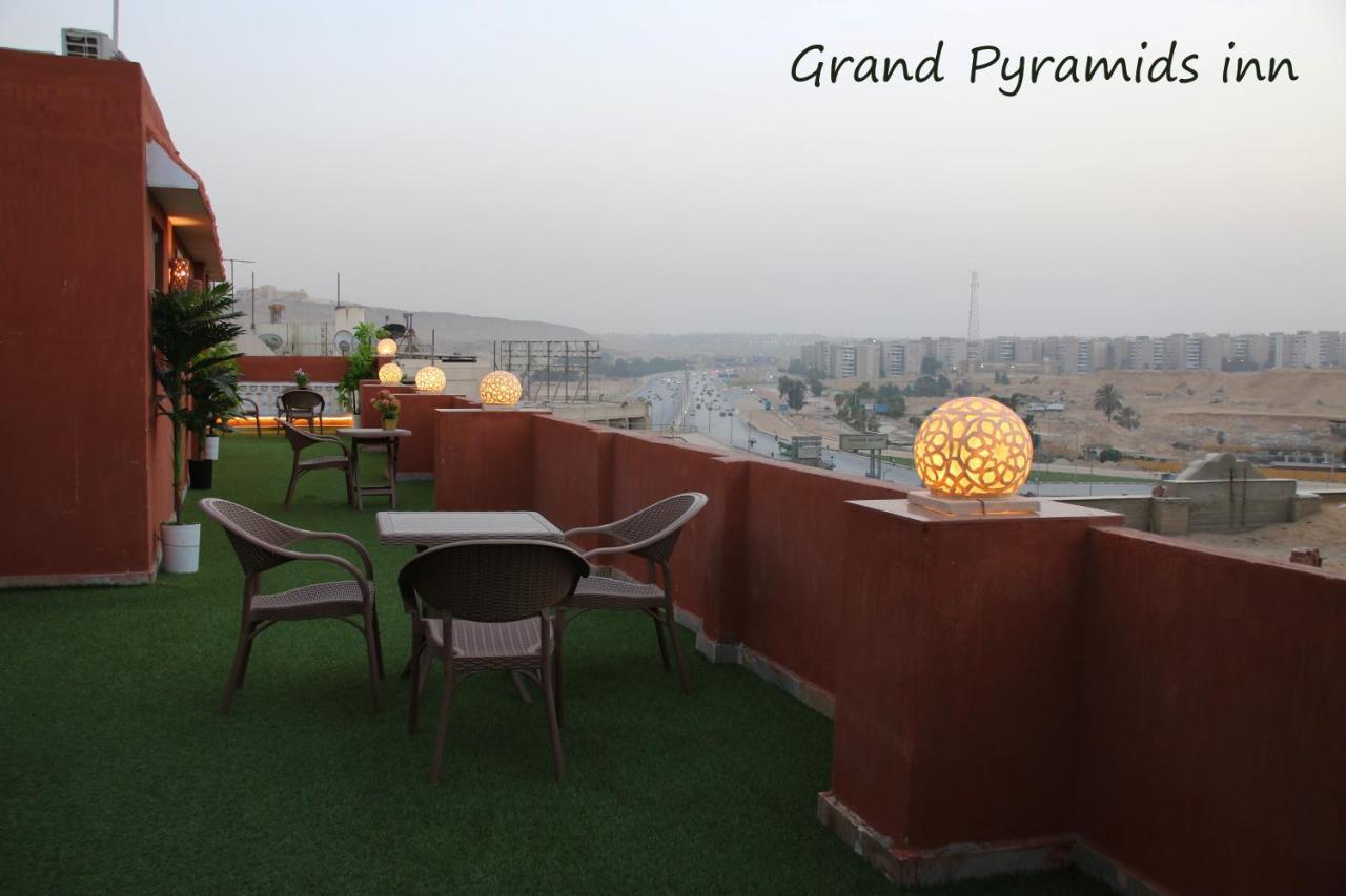 Kafret el-Gabal Grand Pyramids Inn מראה חיצוני תמונה