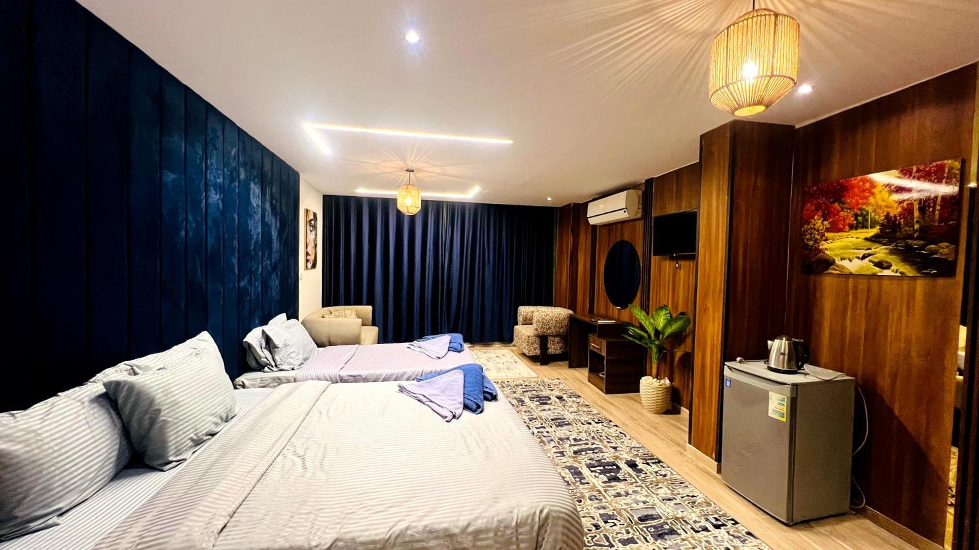 Kafret el-Gabal Grand Pyramids Inn מראה חיצוני תמונה